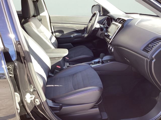 Used 2024 Mitsubishi Outlander Sport SE image 17