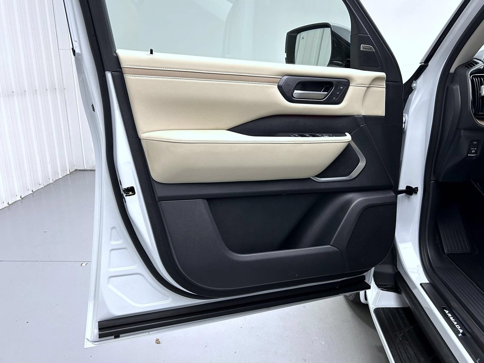 New 2026 Nissan Armada Platinum Reserve AWD/4WD image 9