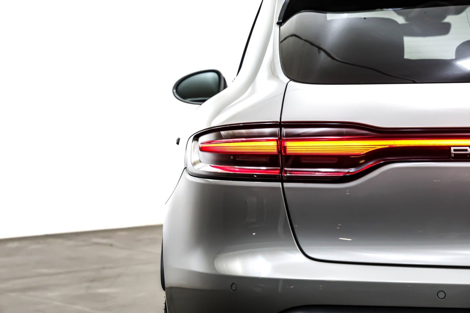 Used 2024 Porsche Macan S image 15