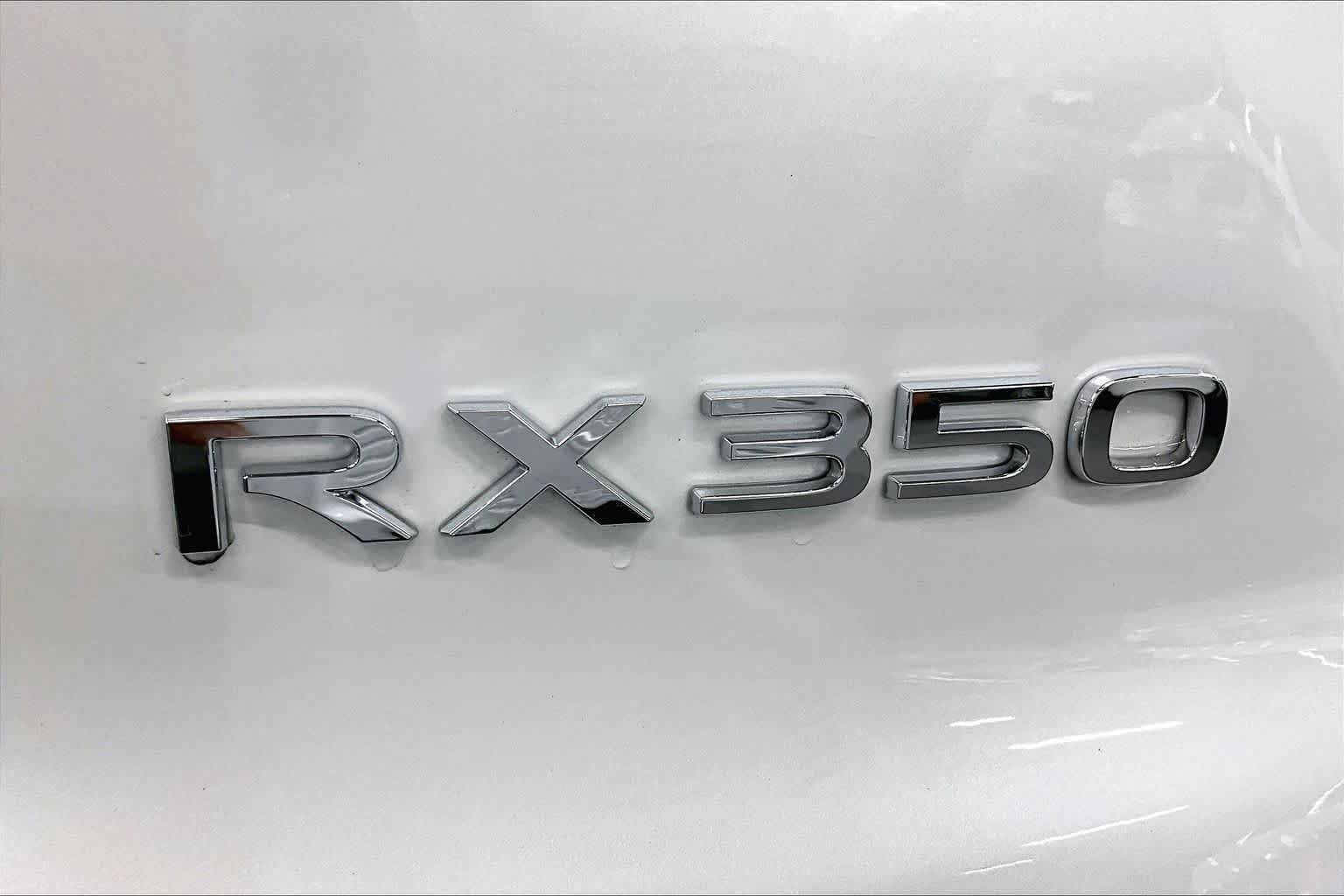 Used 2024 Lexus RX 350 Premium Plus w/ Cold Area Package FWD image 31