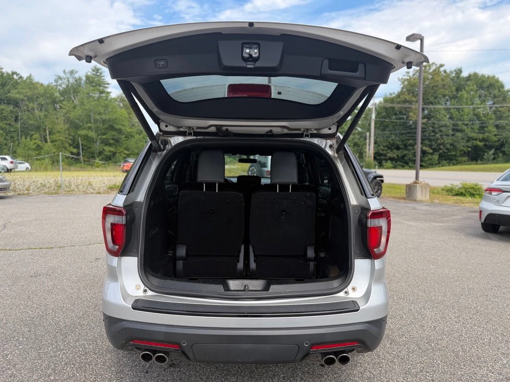 Used 2018 Ford Explorer Sport AWD/4WD image 9
