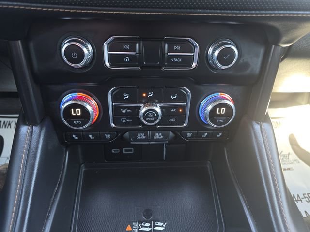 Used 2023 GMC Yukon XL AT4 AWD/4WD image 22