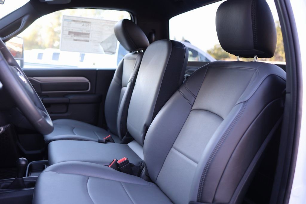 New 2024 RAM 5500 Tradesman image 20