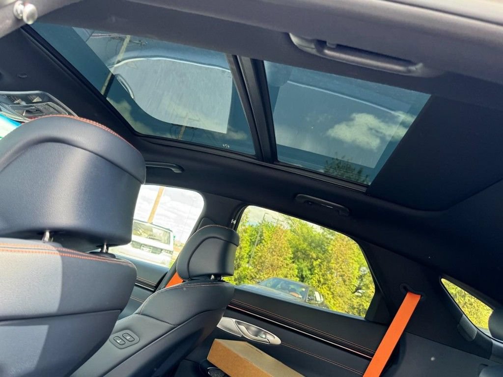 New 2026 Genesis GV70 2.5T Sport Prestige AWD/4WD image 8