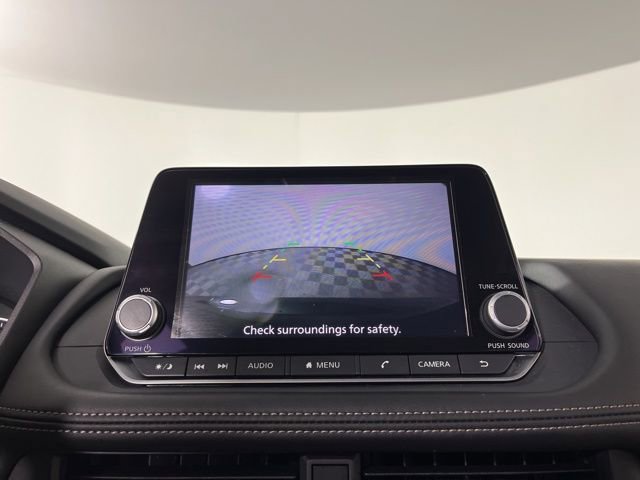 Used 2025 Nissan Rogue S image 26