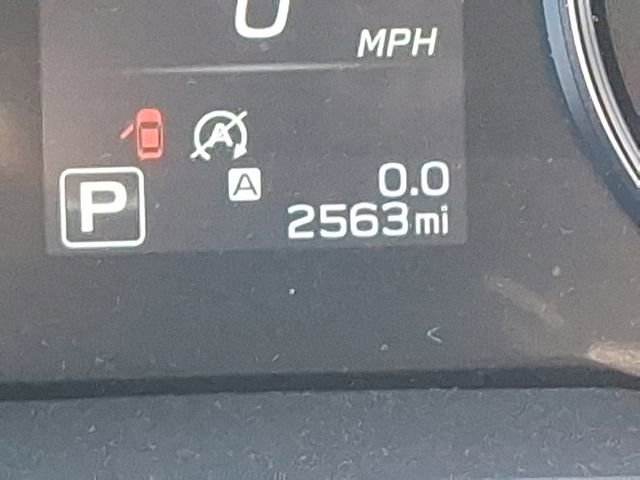 Used 2025 Subaru Outback Premium w/ Popular Package #1A image 24