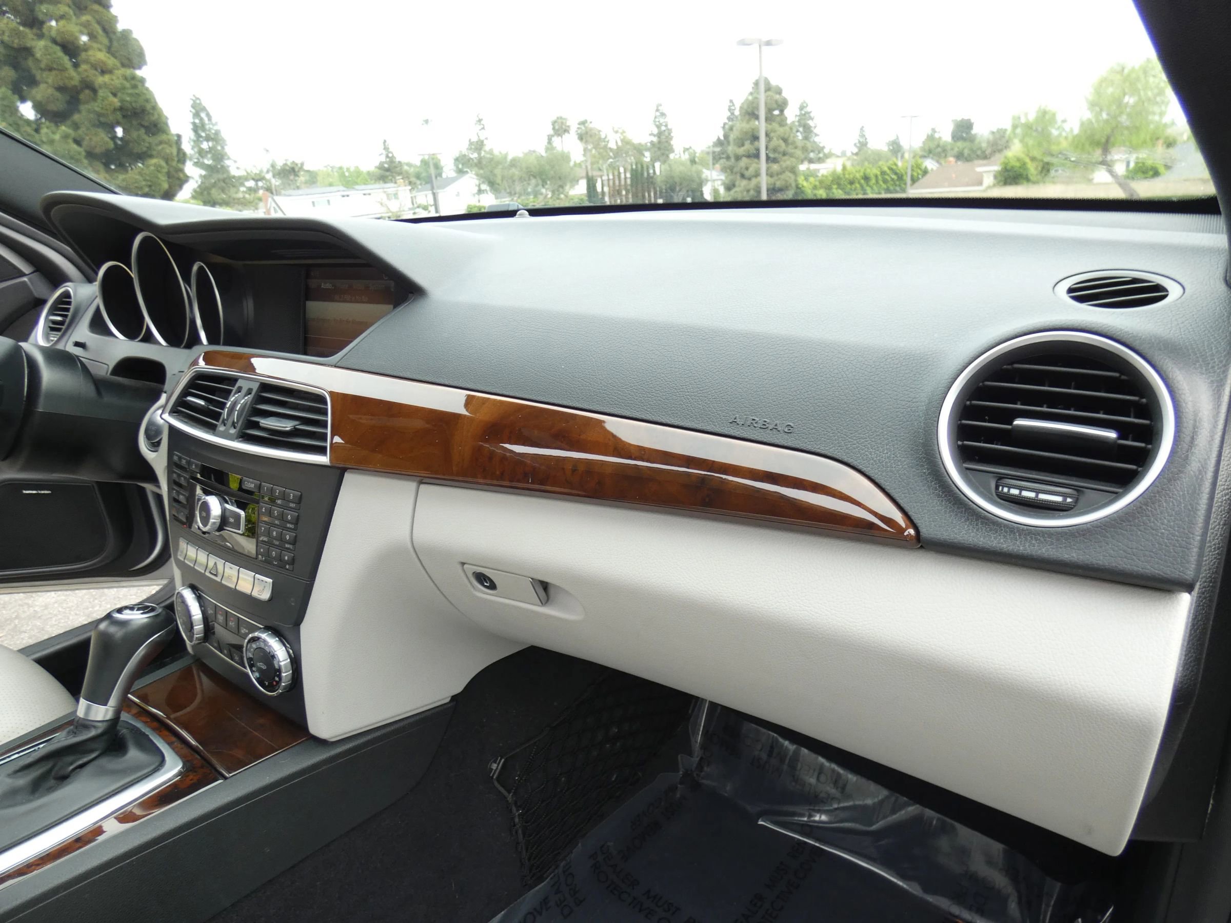 Used 2015 Mercedes-Benz C 350 Coupe image 35