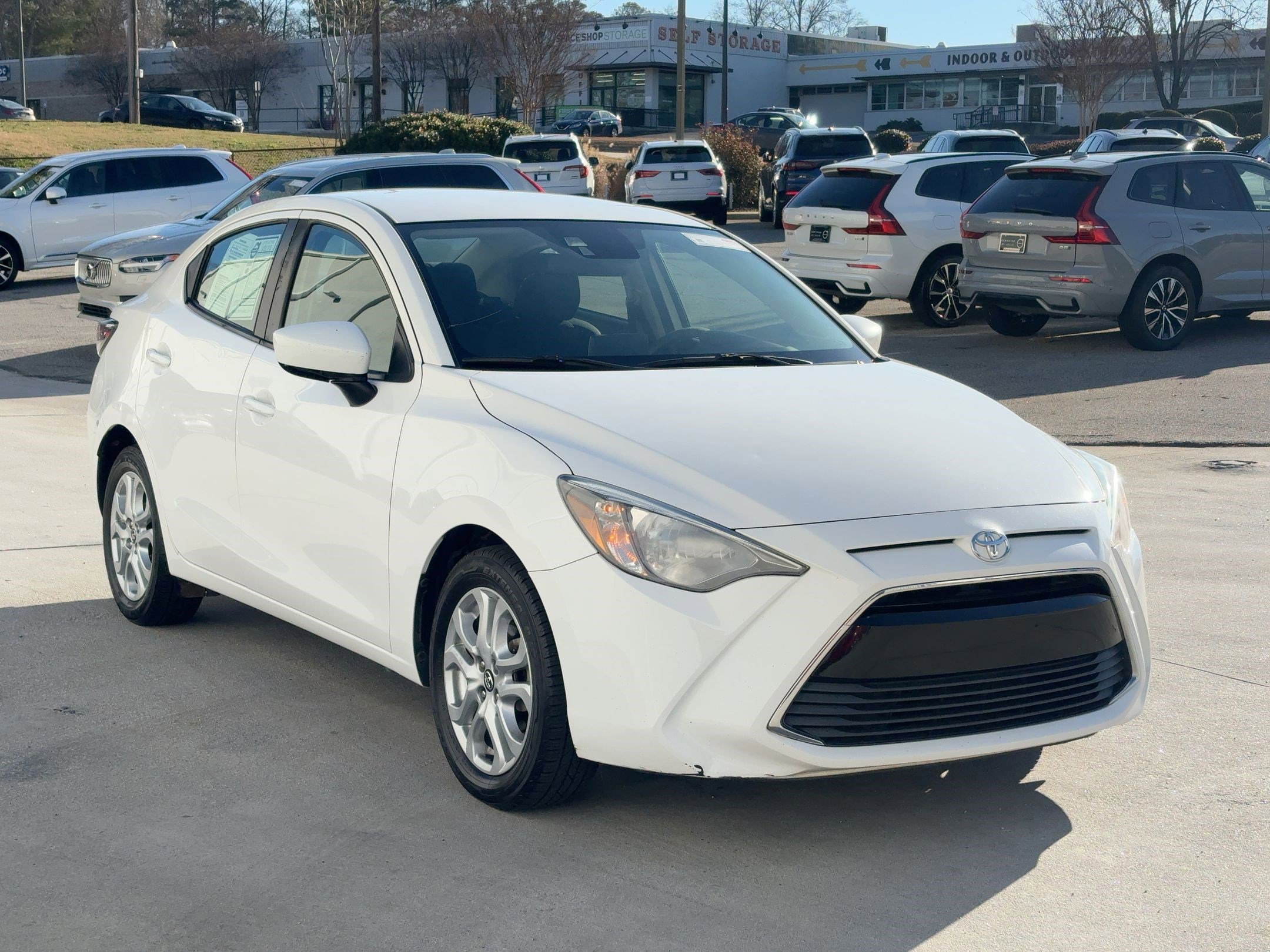 Used 2017 Toyota Yaris iA image 7