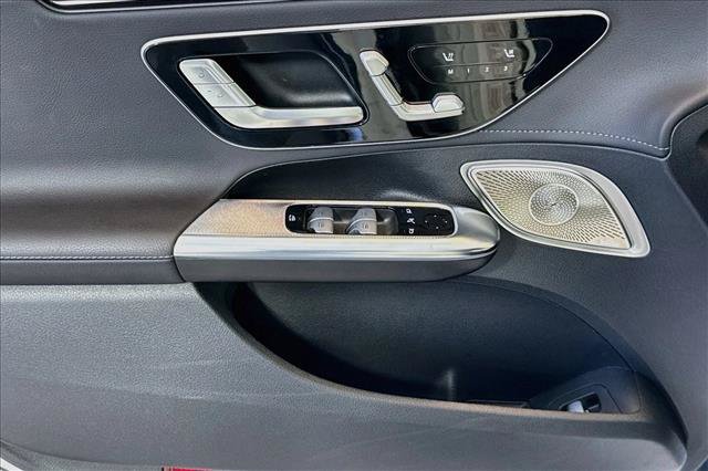 Used 2024 Mercedes-Benz EQE 350+ 4MATIC Sedan image 17