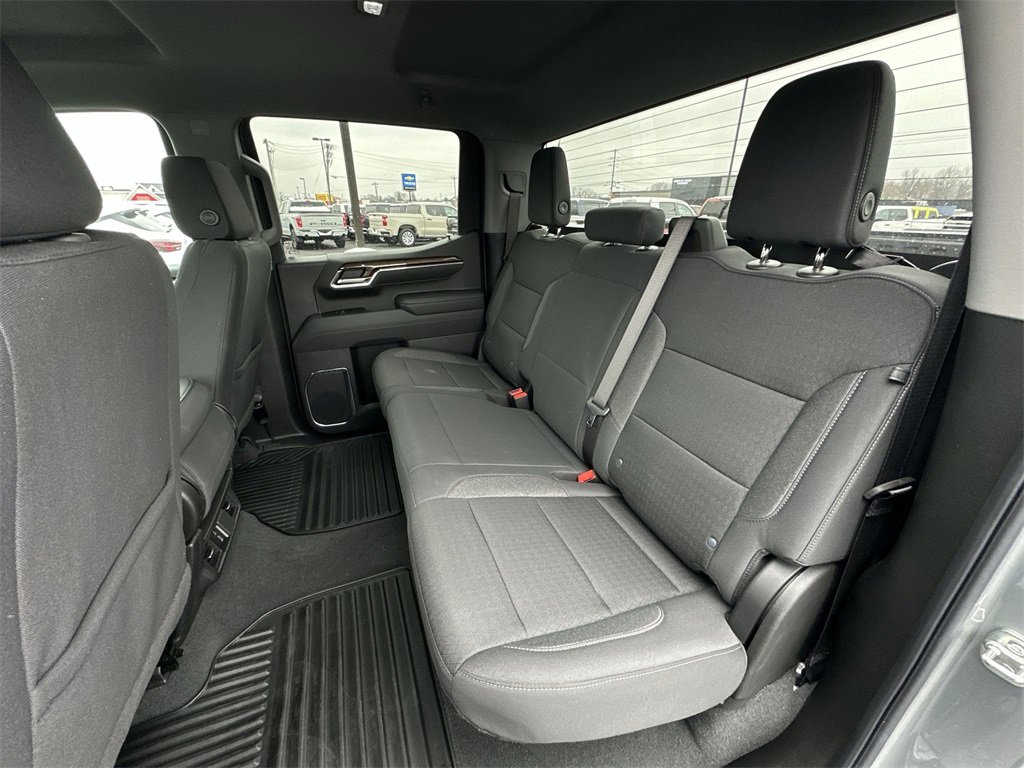 Used 2025 Chevrolet Silverado 1500 LT image 22
