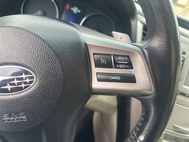 Used 2013 Subaru Outback 2.5i Limited w/ Moonroof Pkg AWD/4WD image 5