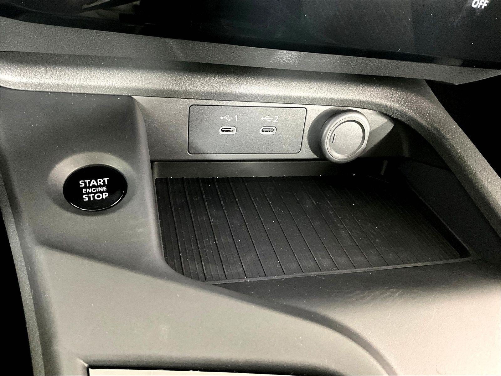 New 2027 Nissan Sentra SV w/ Floor Mat Package FWD image 24