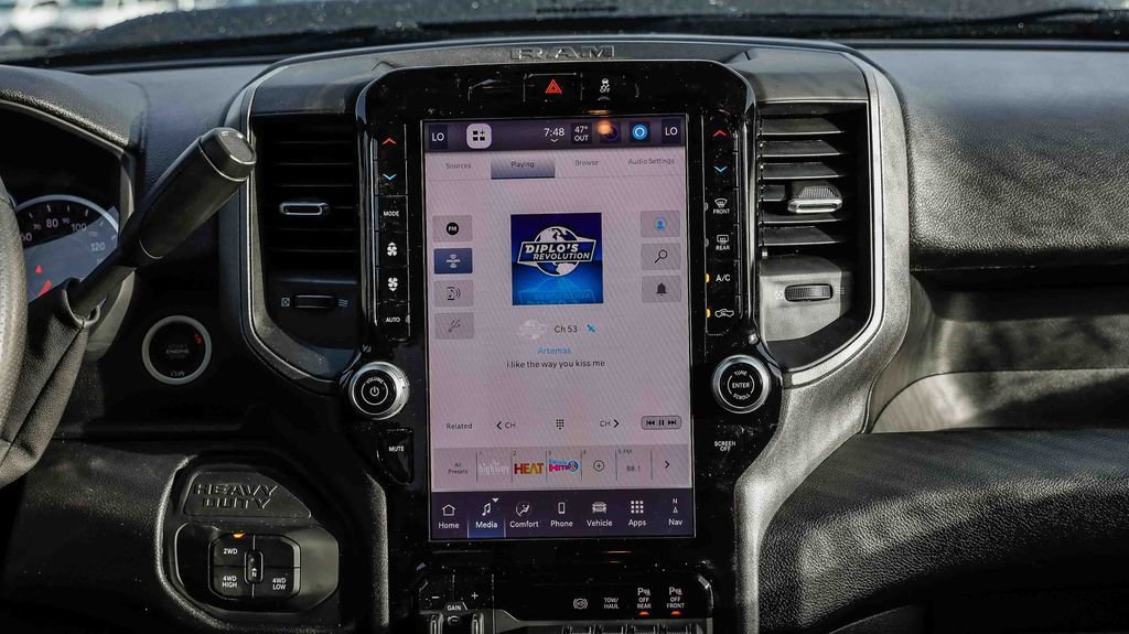 New 2026 RAM 2500 Tradesman AWD/4WD image 17