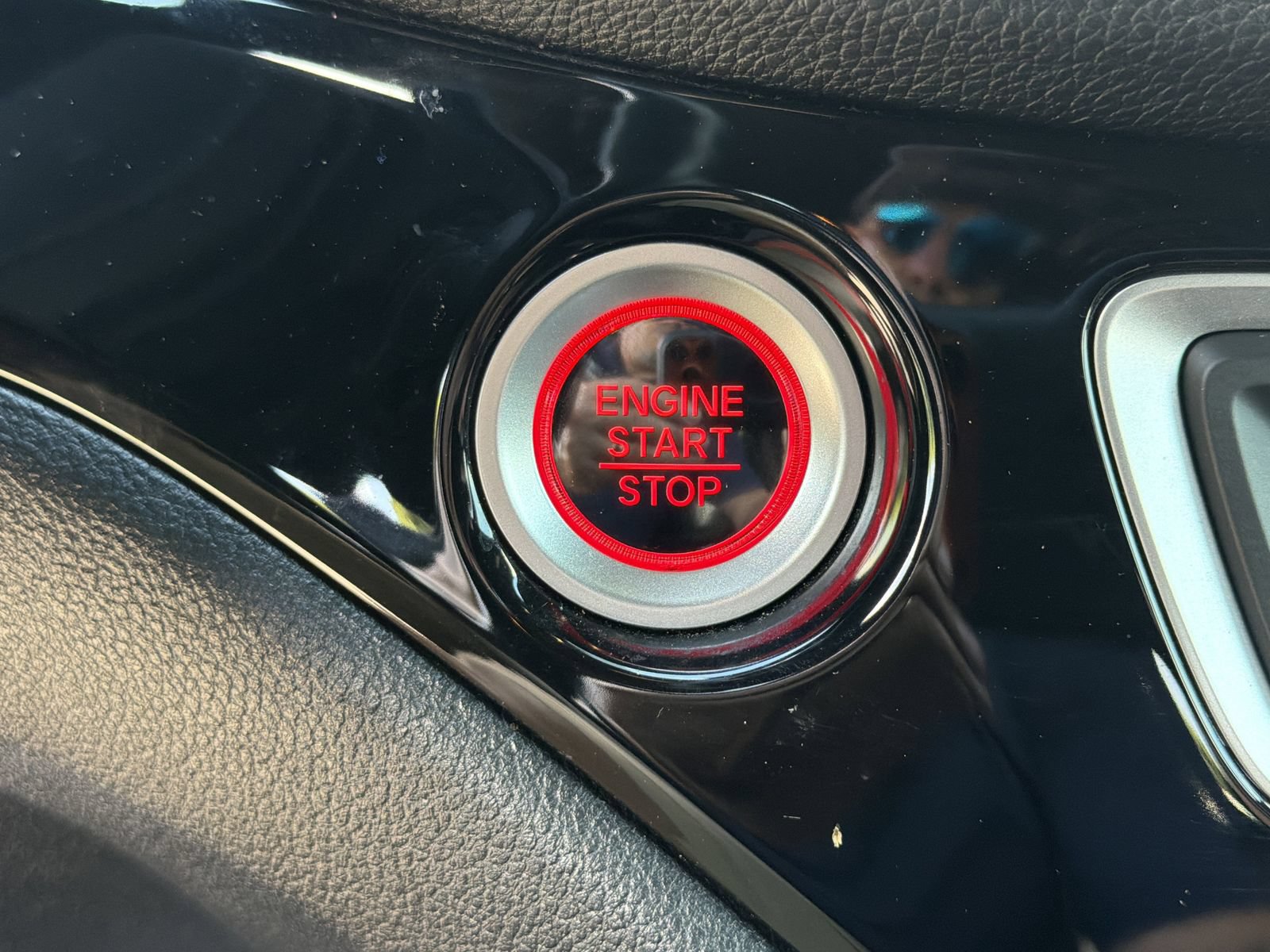 Used 2022 Honda Pilot Black Edition image 7