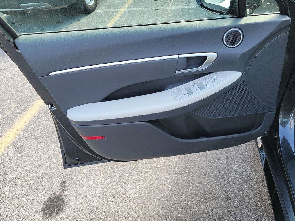 Used 2025 Hyundai Sonata SEL image 10