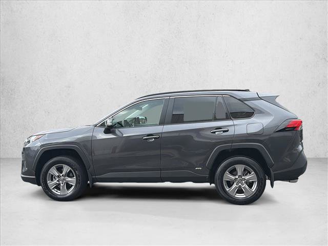 Used 2024 Toyota RAV4 XLE AWD/4WD image 9