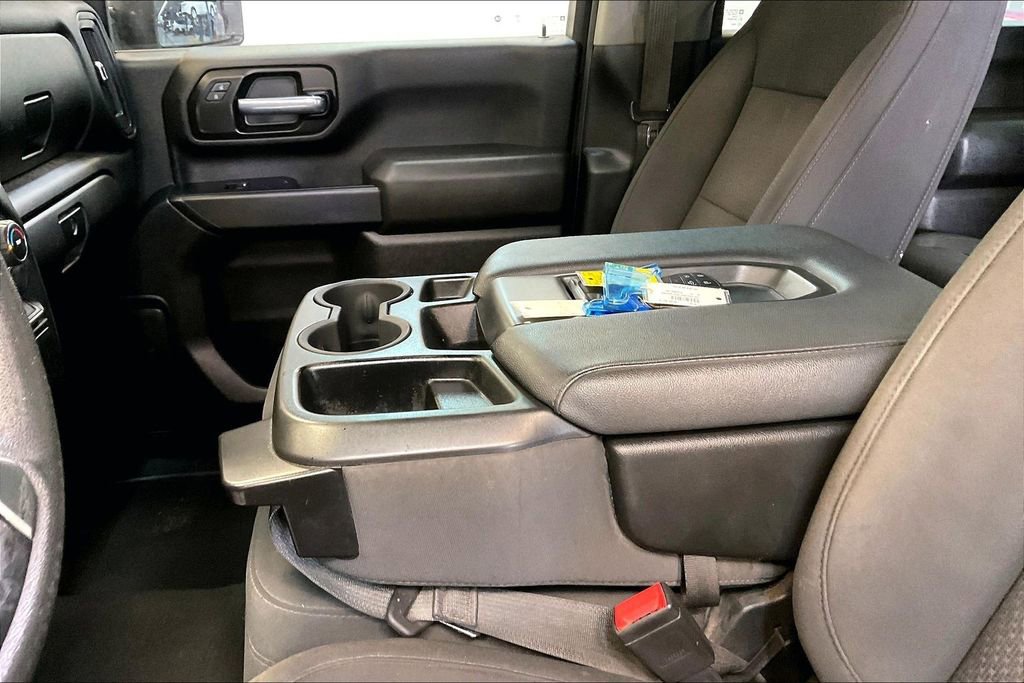 Used 2022 Chevrolet Silverado 2500 Custom w/ Custom Convenience Package AWD/4WD image 20
