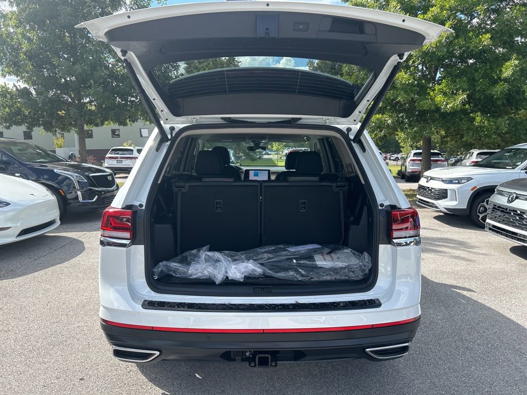 New 2026 Volkswagen Atlas SE image 7