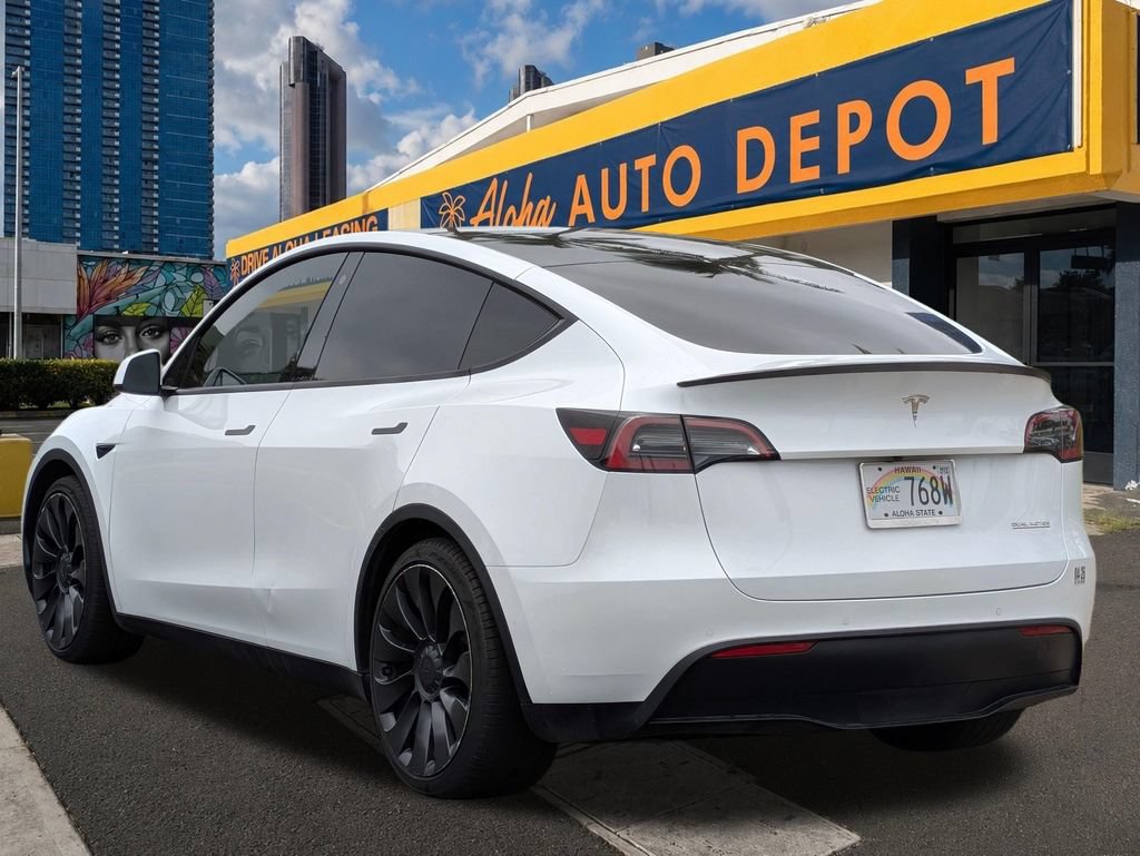 Used 2022 Tesla Model Y Performance AWD/4WD image 3