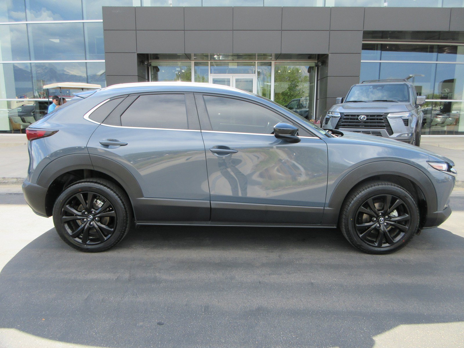 Used 2023 MAZDA CX-30 AWD 2.5 S w/ Preferred Package image 12