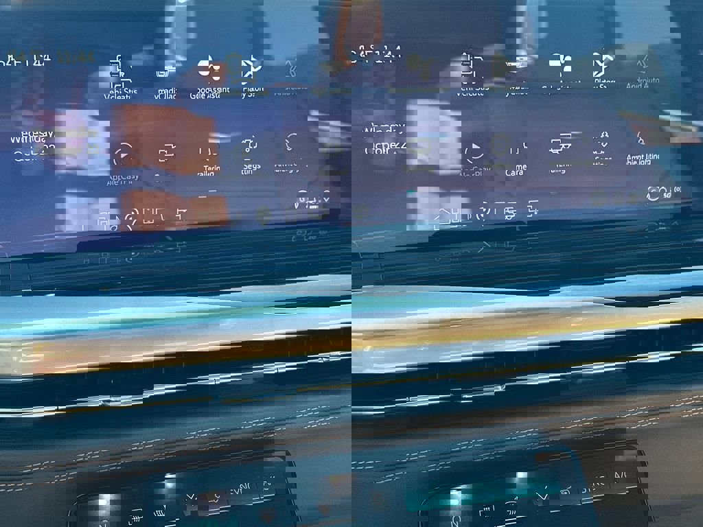 New 2026 Cadillac Escalade ESV Luxury w/ Touring Package image 28