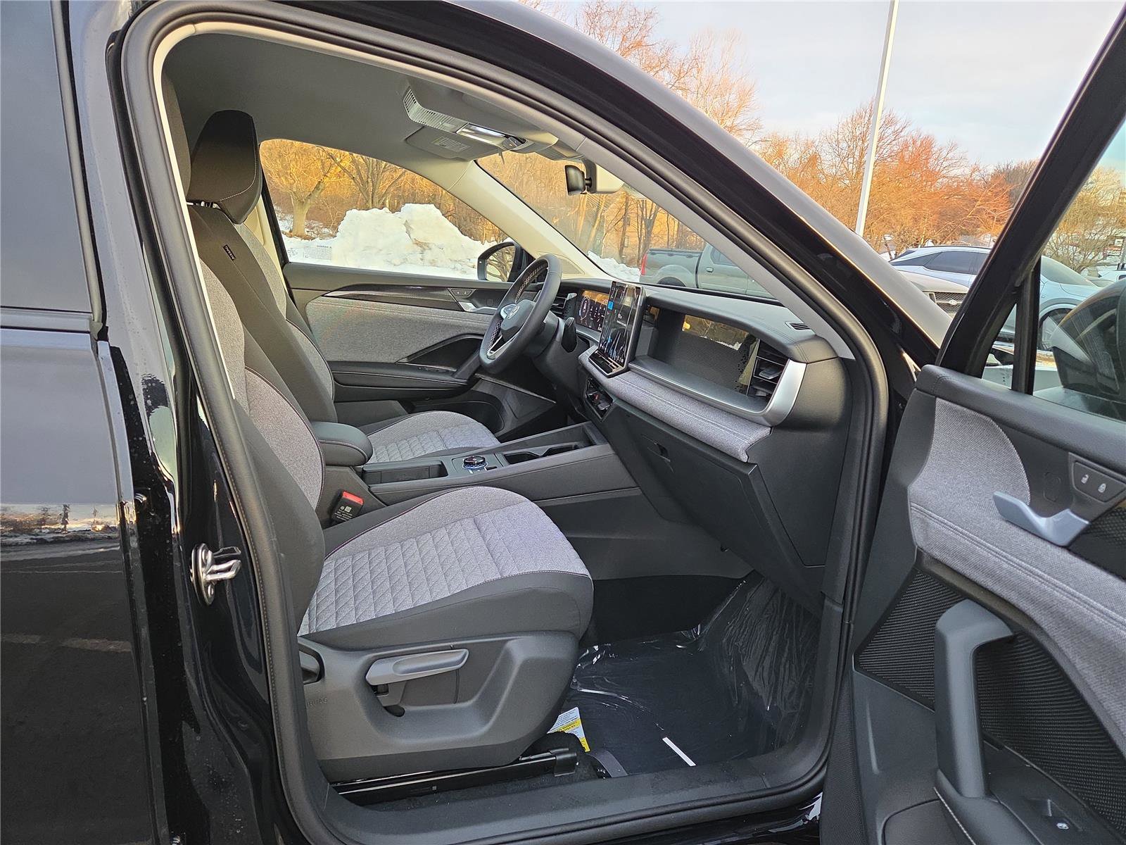 New 2026 Volkswagen Tiguan S image 27