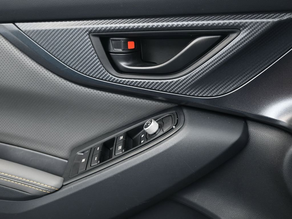 Used 2022 Subaru Crosstrek 2.5i Sport w/ Moonroof Package image 15