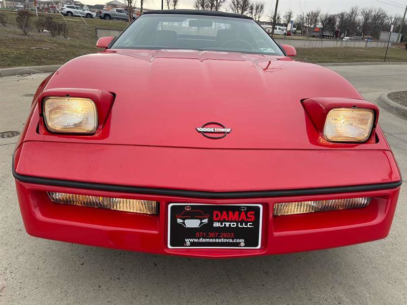 Used 1990 Chevrolet Corvette Convertible RWD image 10