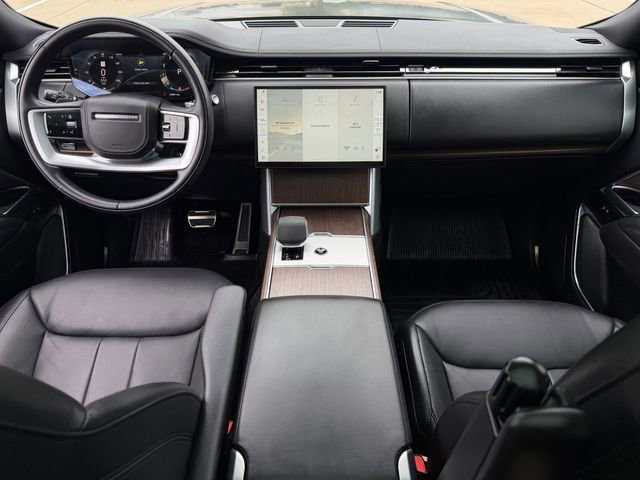 Used 2024 Land Rover Range Rover Long Wheelbase SE AWD/4WD image 12