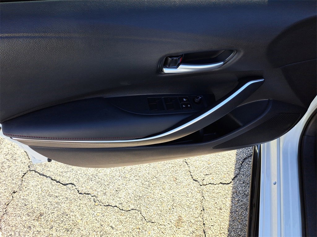 Used 2023 Toyota Corolla SE image 13