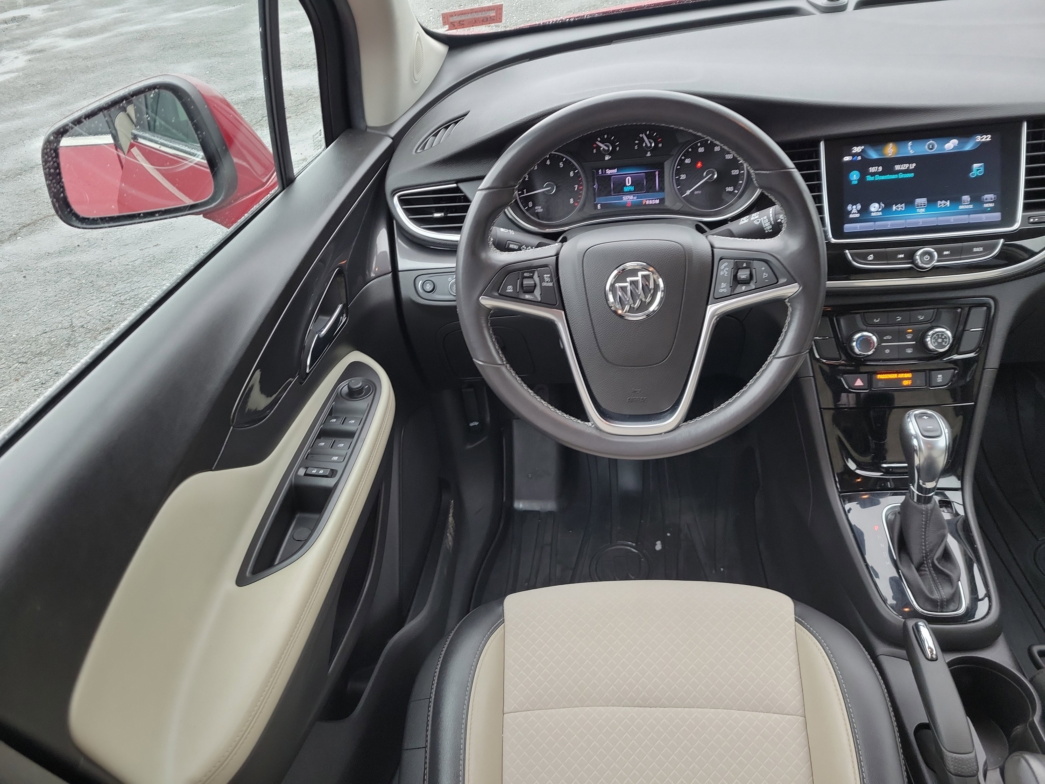 Used 2020 Buick Encore Preferred FWD image 19