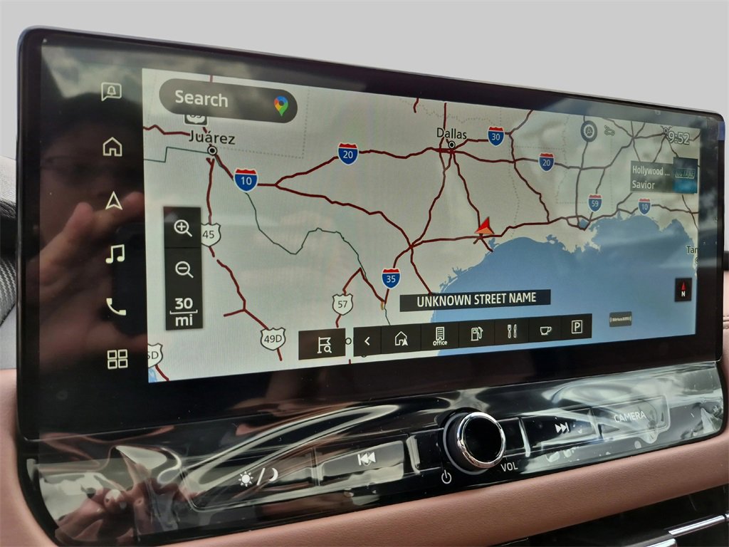 New 2025 Mitsubishi Outlander SEL image 17