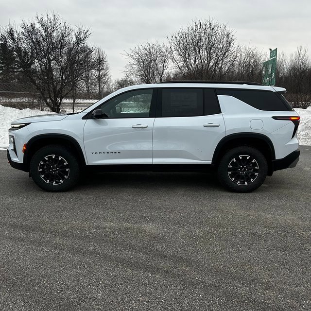 New 2026 Chevrolet Traverse Z71 w/ Driver Confidence Package image 7