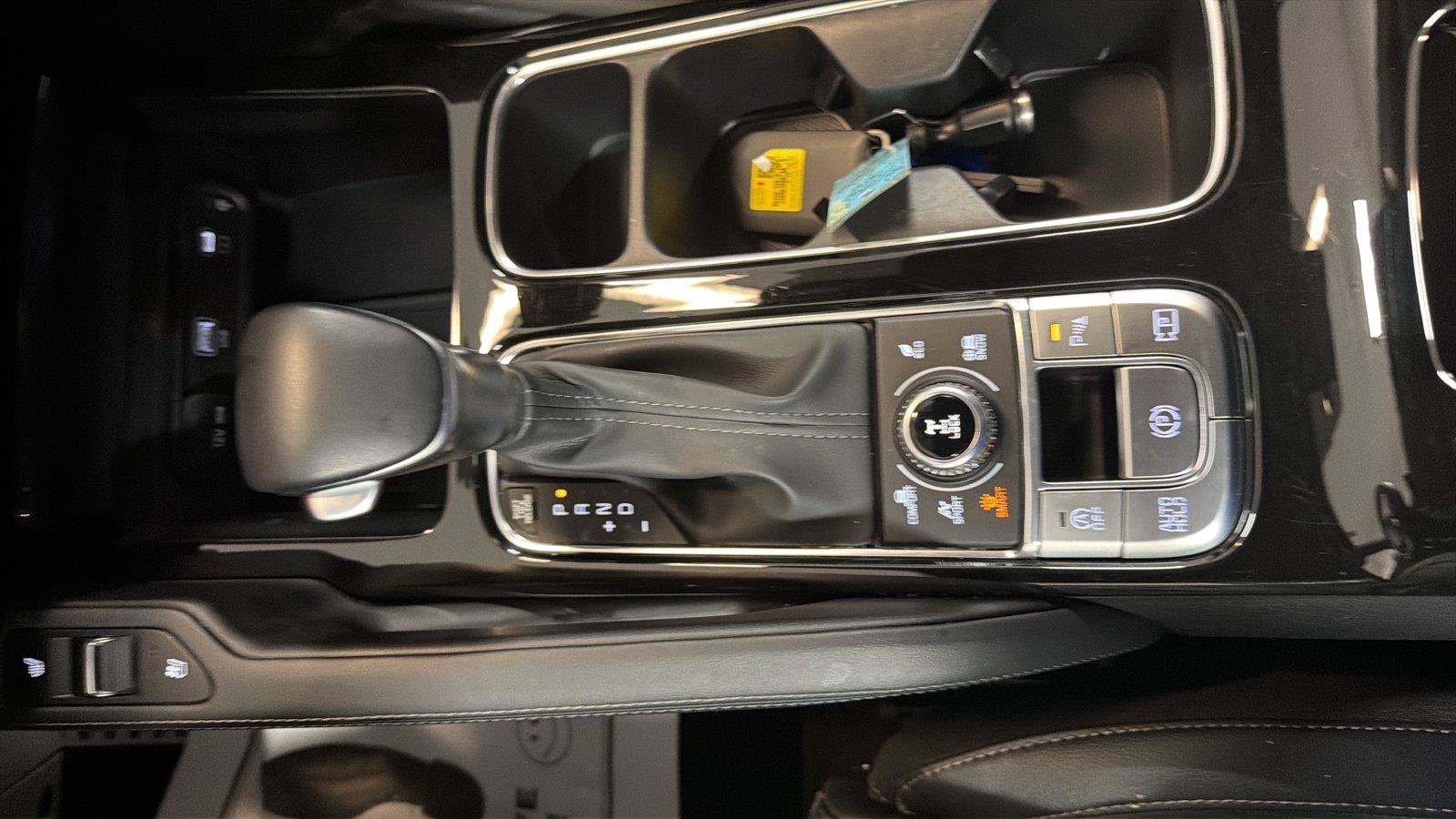 Used 2025 Kia Telluride SX X-Line AWD/4WD image 19