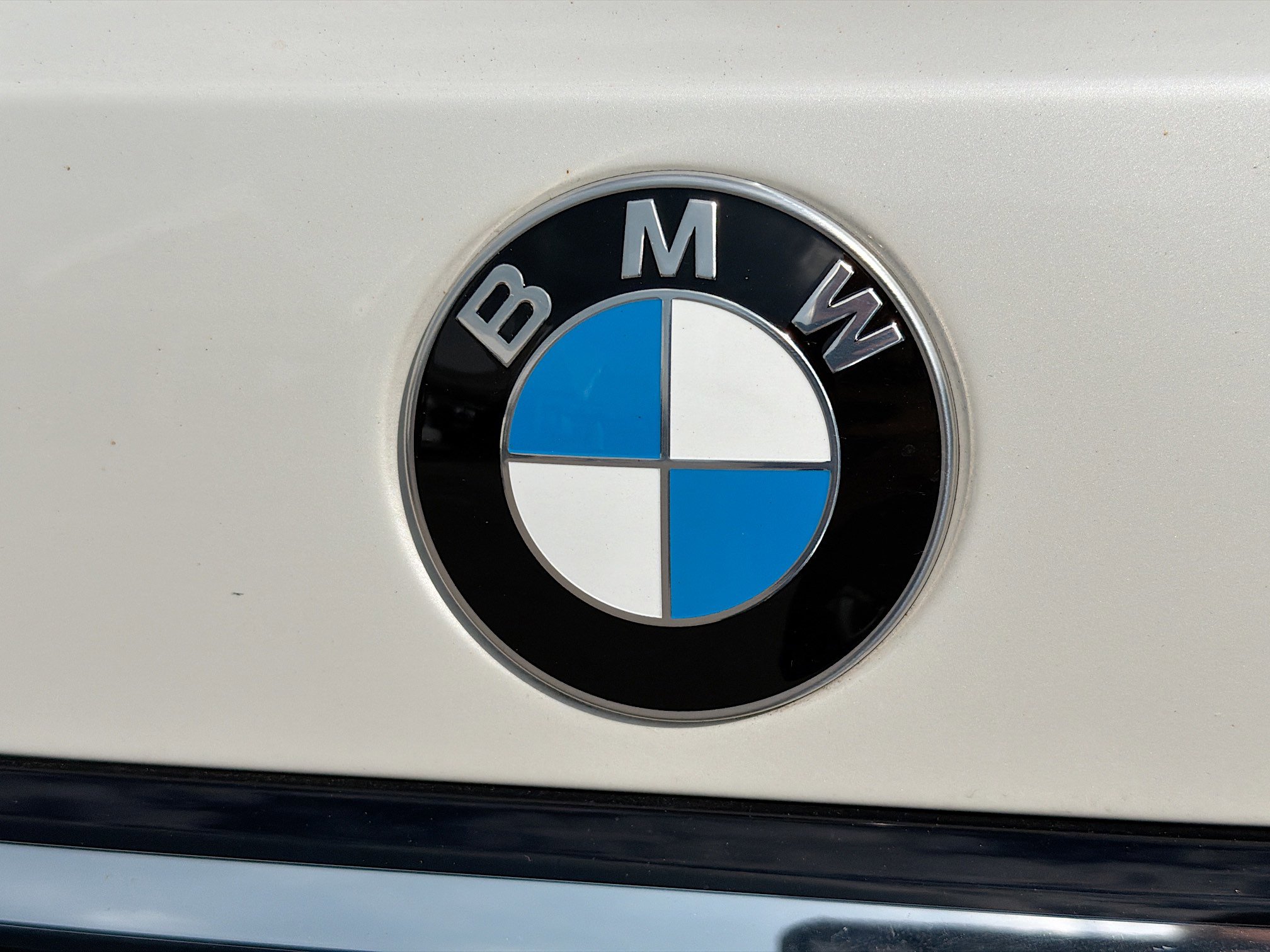 Used 2025 BMW X7 xDrive40i w/ Premium Package image 11