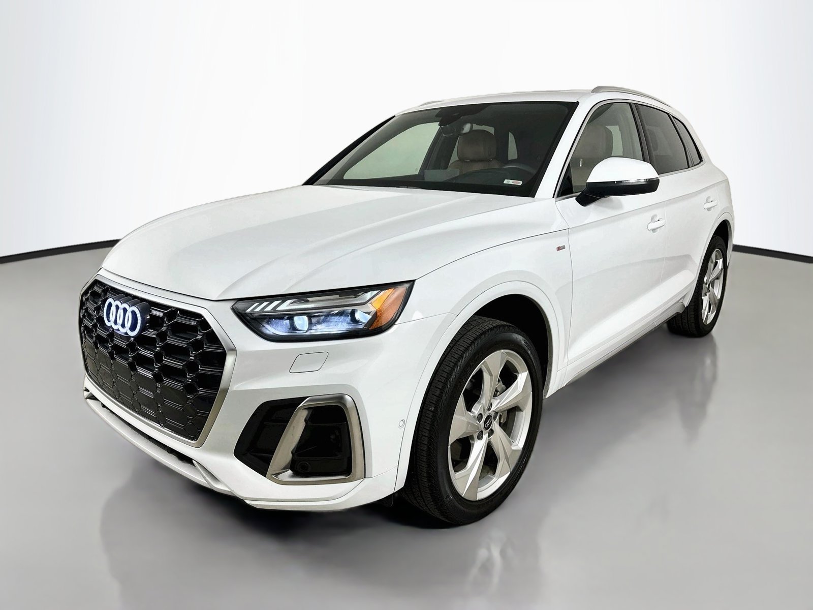 Used 2023 Audi Q5 2.0T Prestige