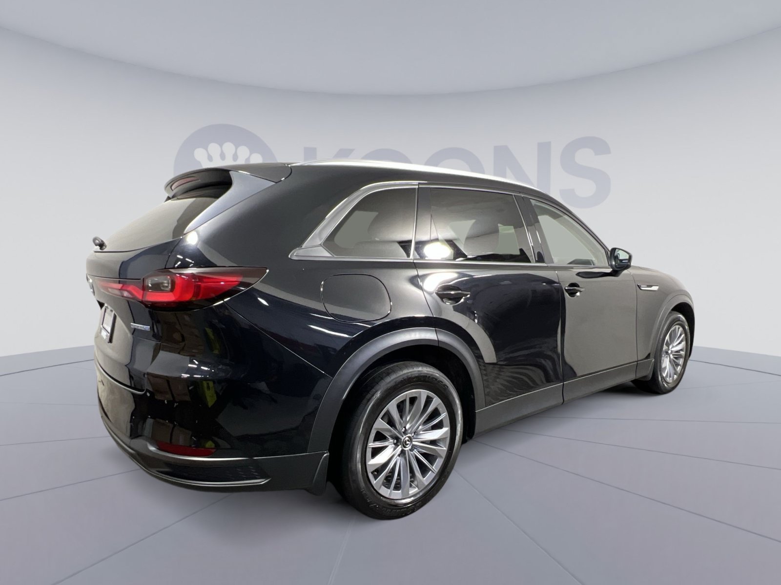 Used 2024 MAZDA CX-90 Plug-In Hybrid w/ Preferred AWD/4WD image 11