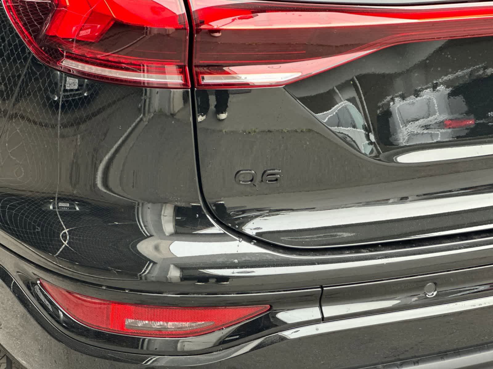 New 2025 Audi Q6 e-tron Premium Plus AWD/4WD image 33