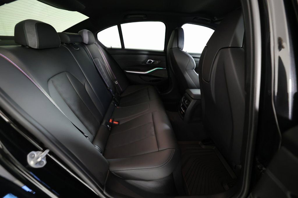 Used 2025 BMW M3 Base w/ Executive Package image 11