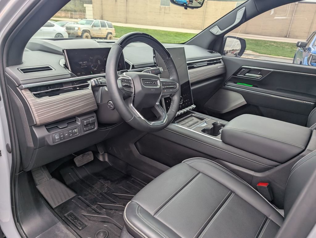 Used 2025 GMC Sierra EV Denali image 12