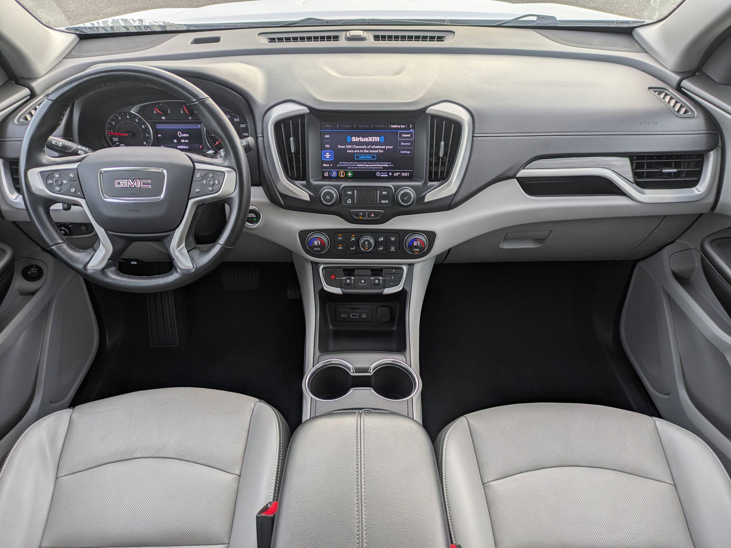 Used 2023 GMC Terrain SLT image 18