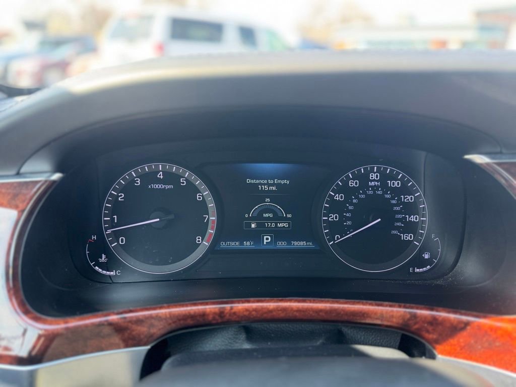 Used 2014 Hyundai Equus Signature RWD image 42