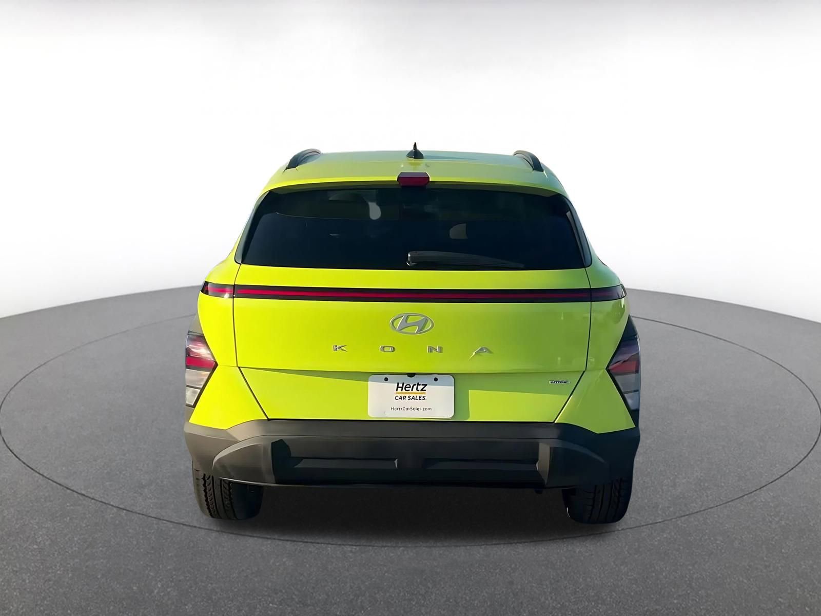 Used 2025 Hyundai Kona SEL image 12