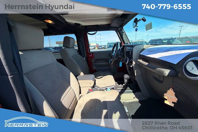 Used 2008 Jeep Wrangler Sahara w/ Dual Top Group AWD/4WD image 20