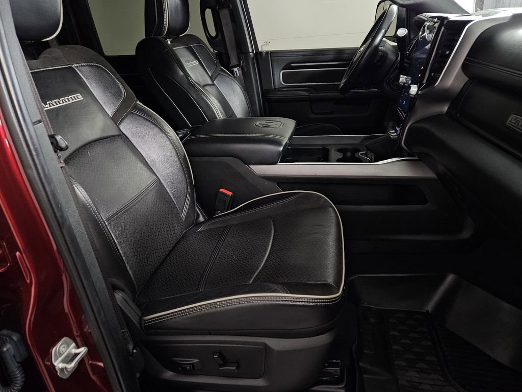 Used 2022 RAM 2500 Laramie w/ Night Edition AWD/4WD image 30