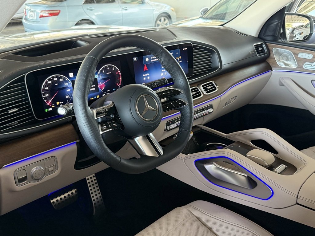 New 2026 Mercedes-Benz GLS 450 4MATIC image 21