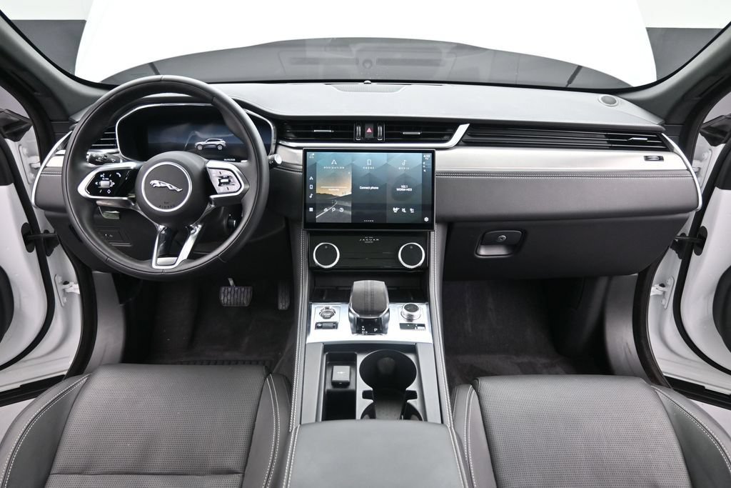 Certified 2024 Jaguar F-PACE R-Dynamic S AWD/4WD image 19