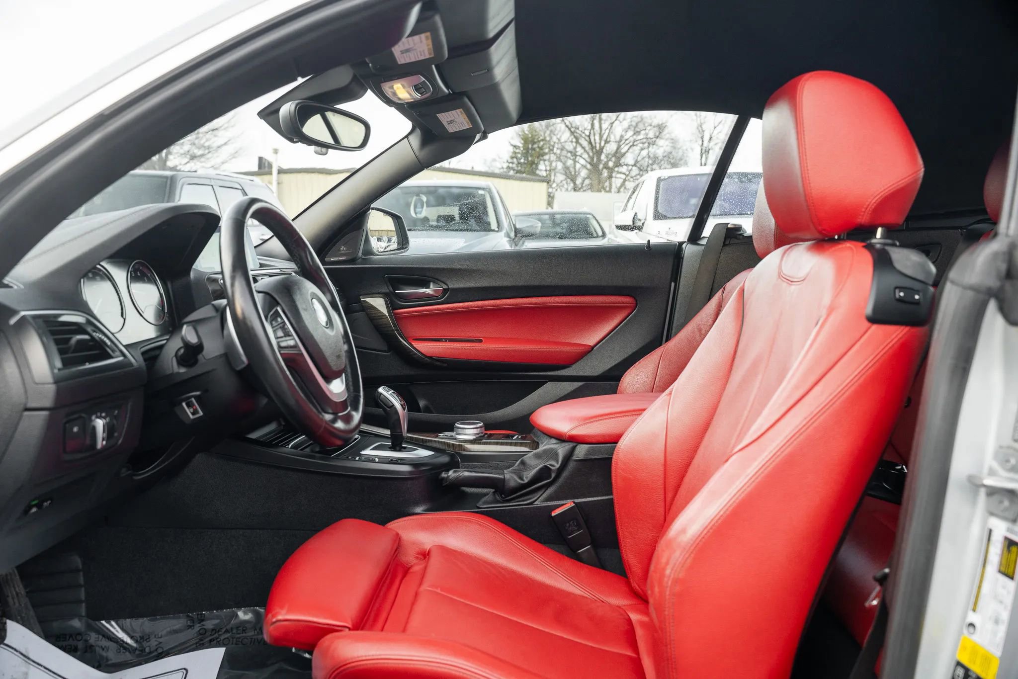 Used 2020 BMW 230i xDrive Convertible w/ Premium Package image 11