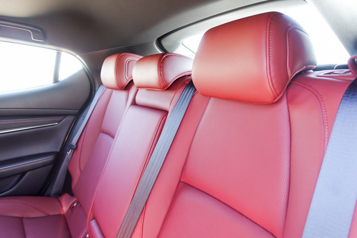 New 2026 MAZDA MAZDA3 Carbon image 22