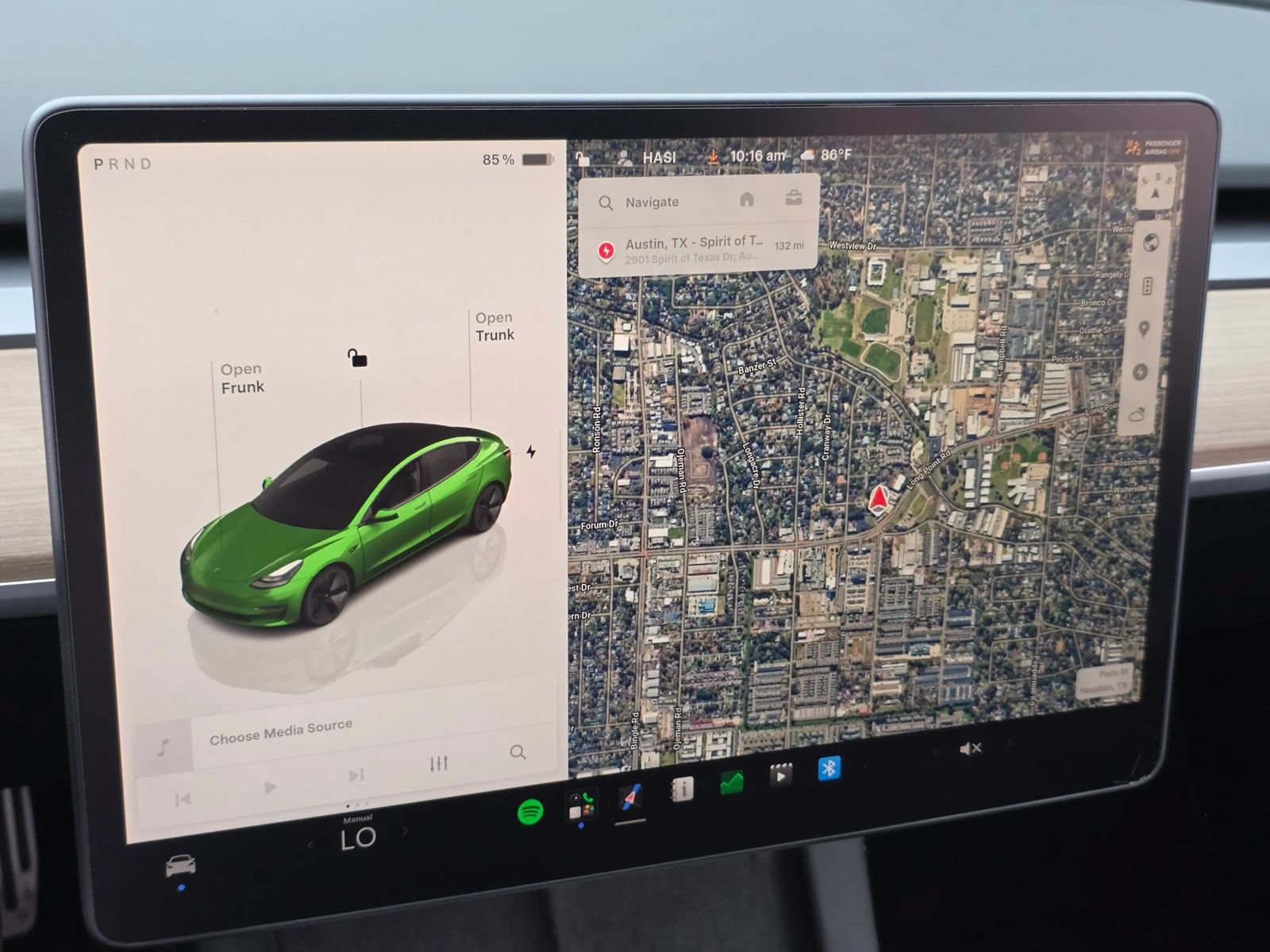Used 2023 Tesla Model 3 Standard Range RWD image 18